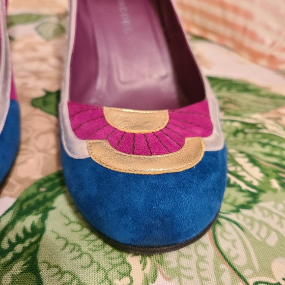 MJ - Art Deco Vintage Sexy High Heel Pumps! - Picture 6 of 16